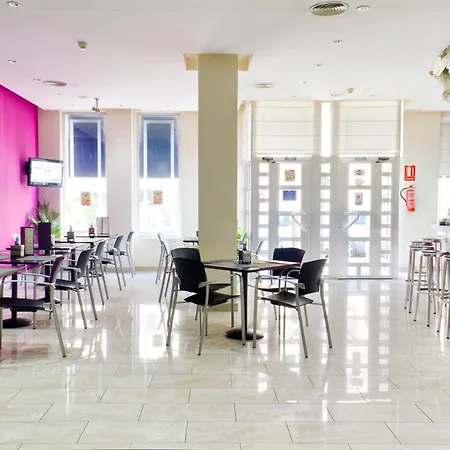 Hotel Traíña 